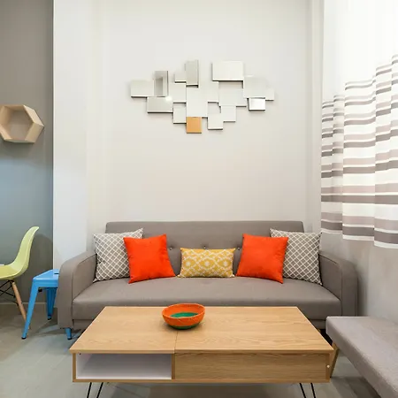 Lovely & Quiet Center Apartment *